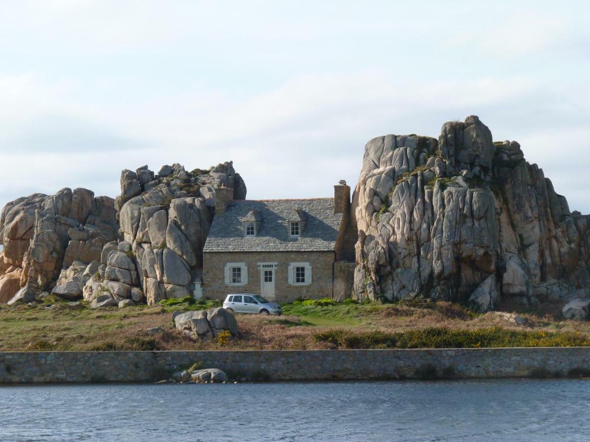Вілла Les Creches De Boiseon Penvenan Екстер'єр фото